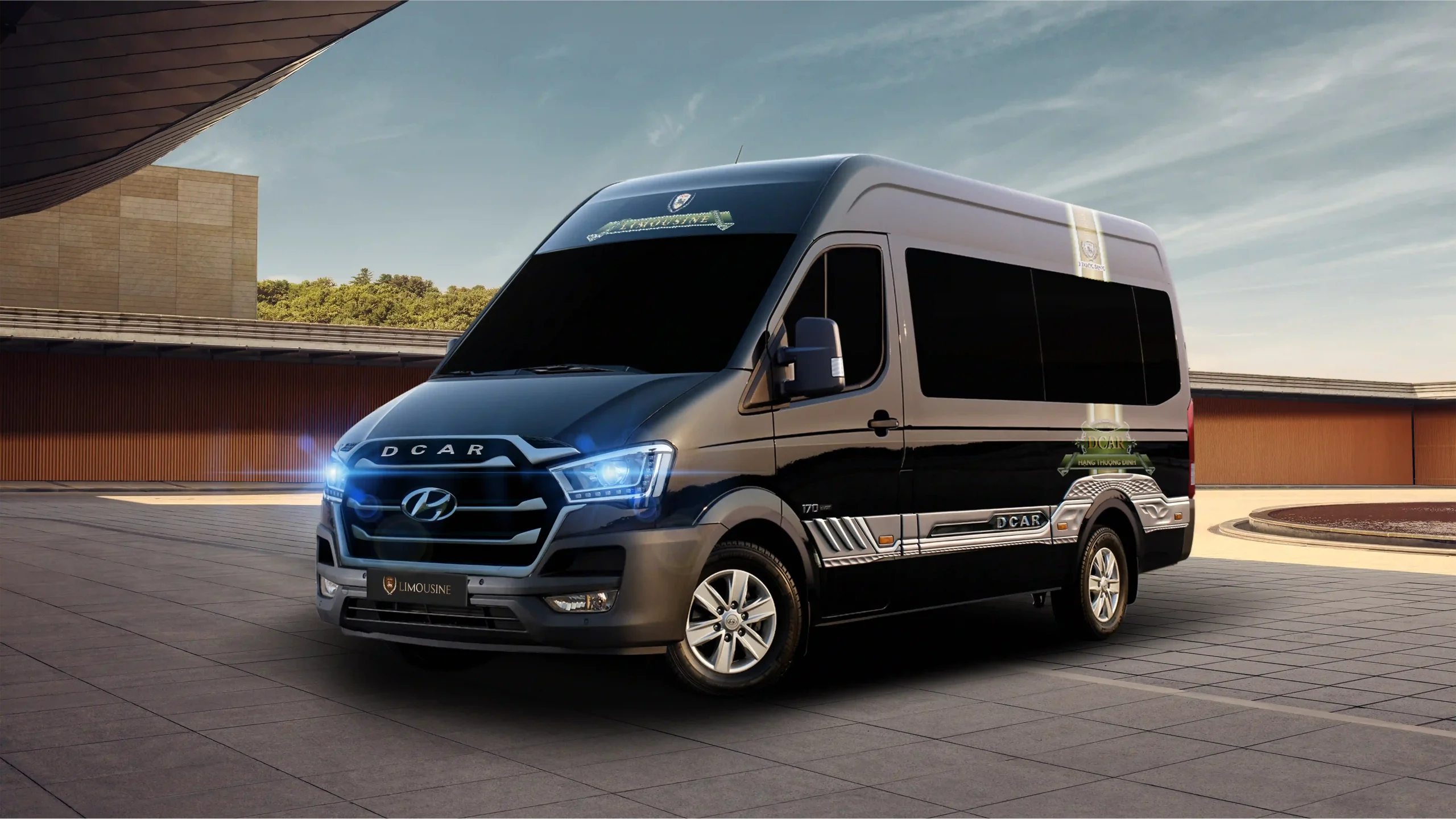 Top mẫu xe Limousine 10 chỗ đang bán chạy nhất Việt Nam